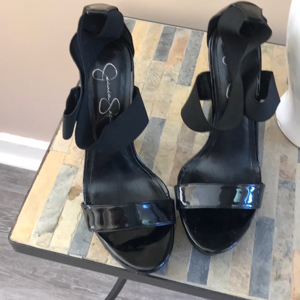 Jessica Simpson Pumps !!! - Picture 2 of 5